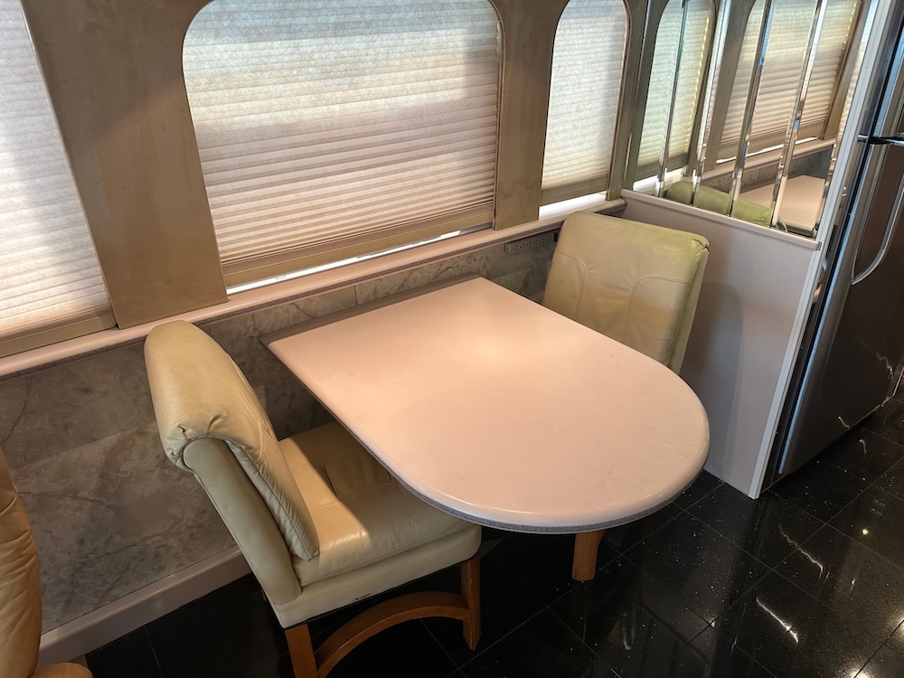 1995 Prevost Country Coach XL For Sale
