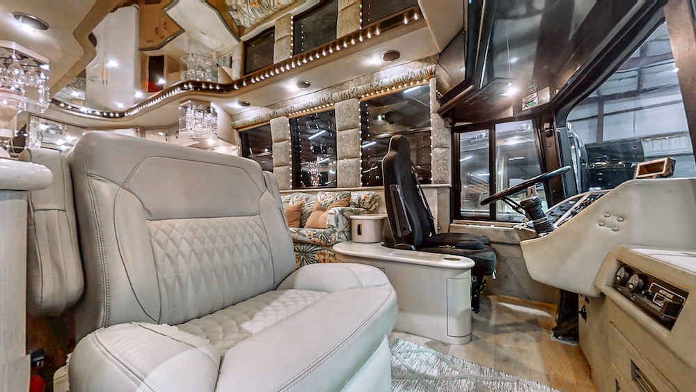 1996 Prevost Liberty XL For Sale