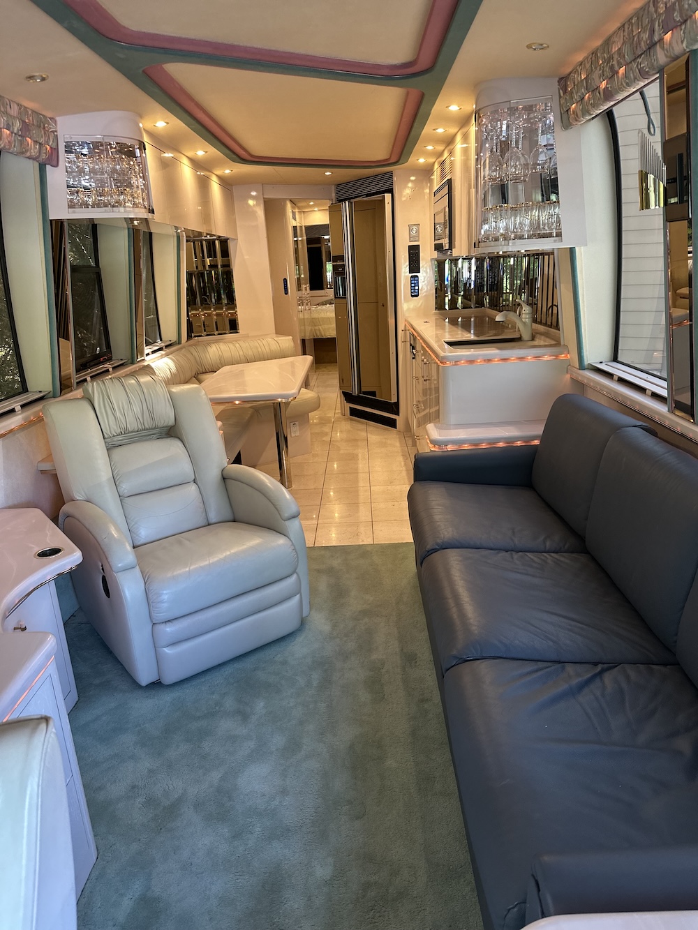 1996 Prevost Marathon XL For Sale
