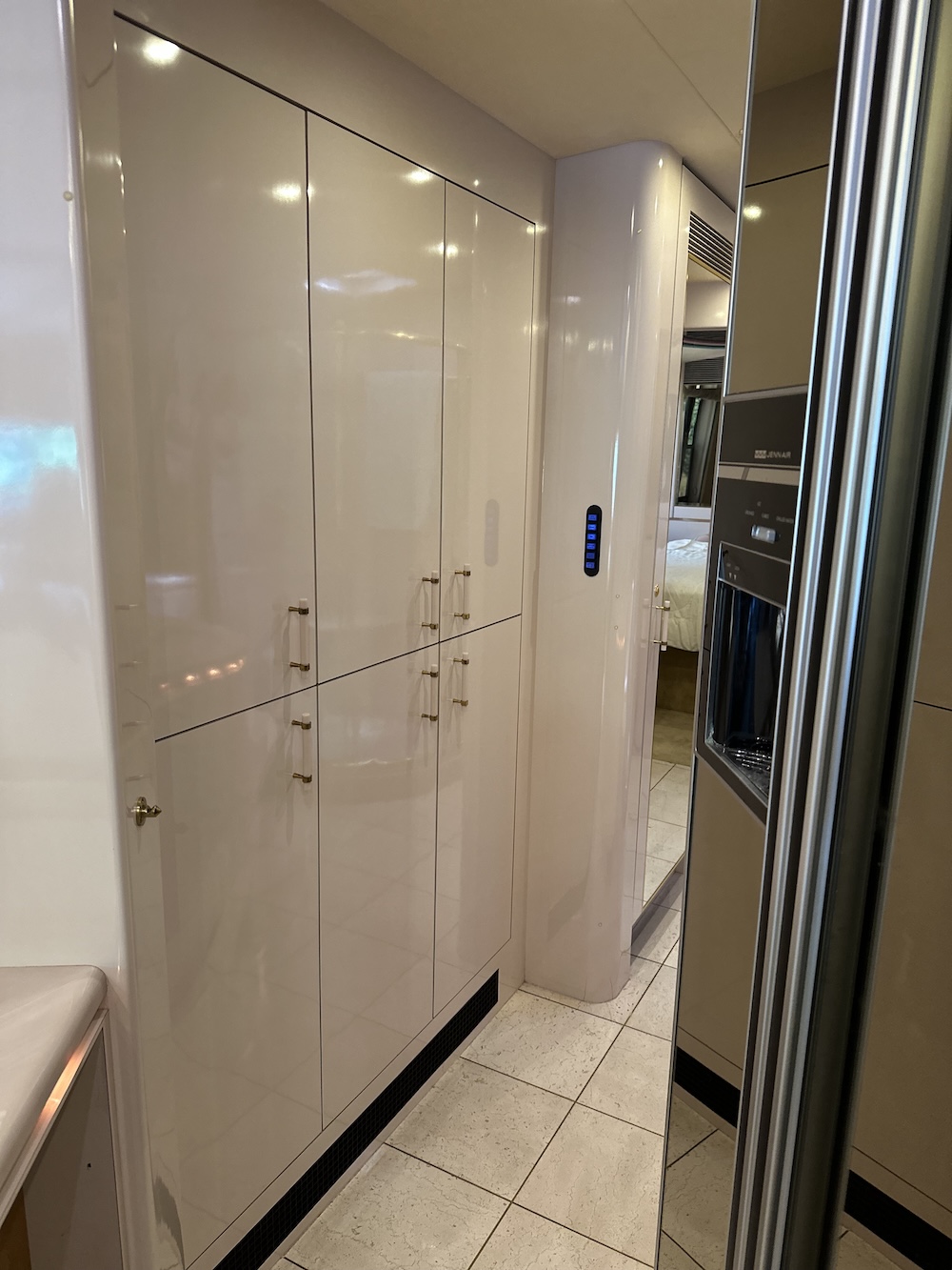 1996 Prevost Marathon XL For Sale