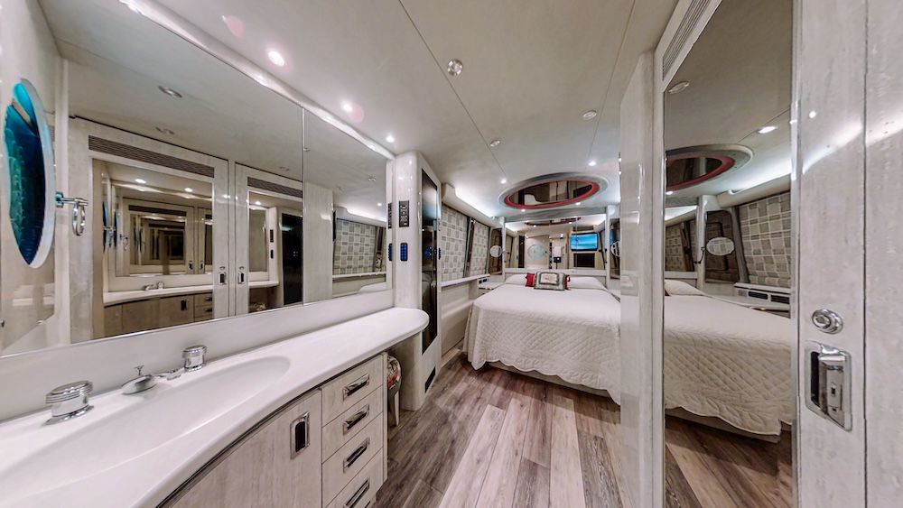 1996 Prevost Marathon XL For Sale