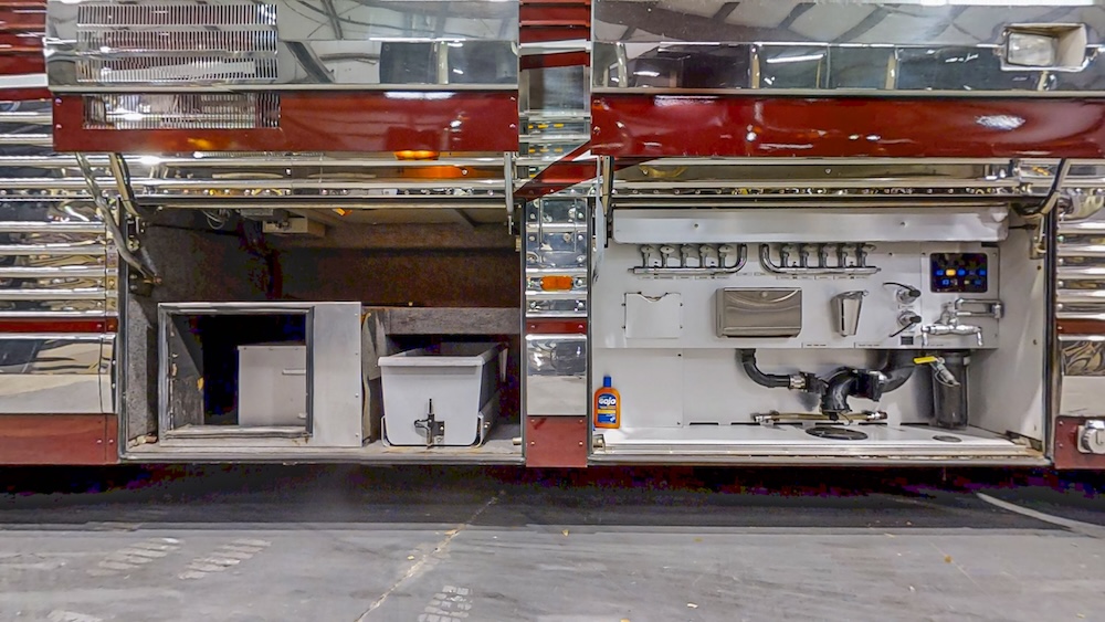 1996 Prevost Marathon XL For Sale