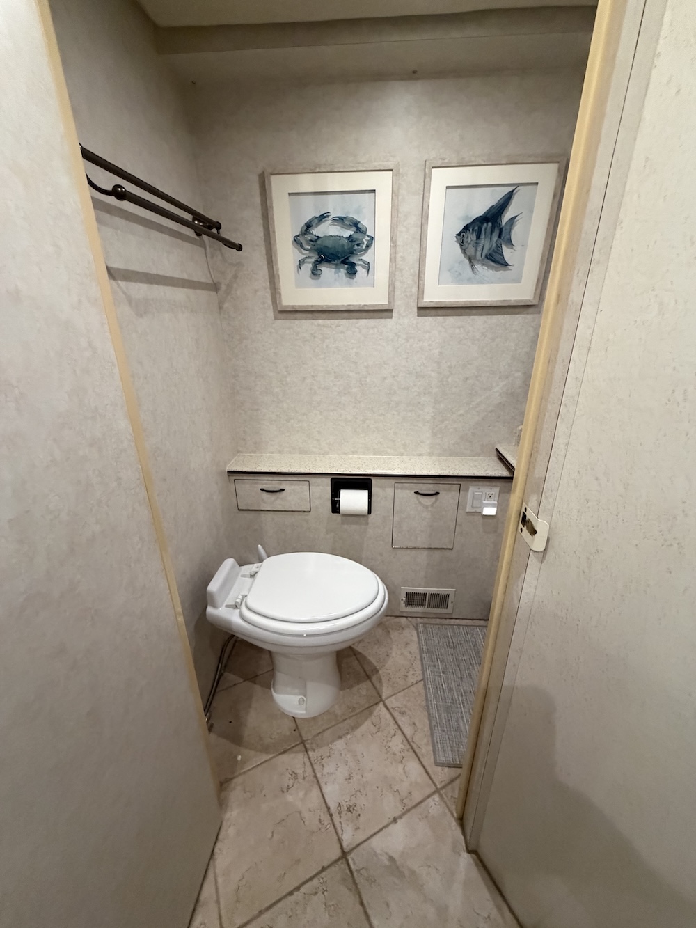 1997 Prevost Angola H3-45 For Sale