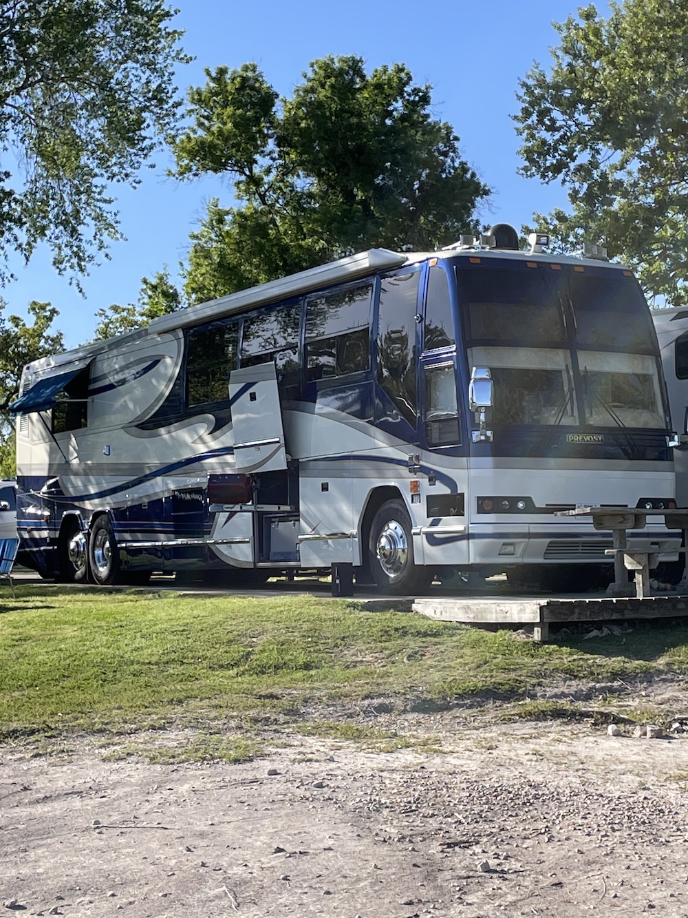 1997 Prevost Angola H3-45 For Sale
