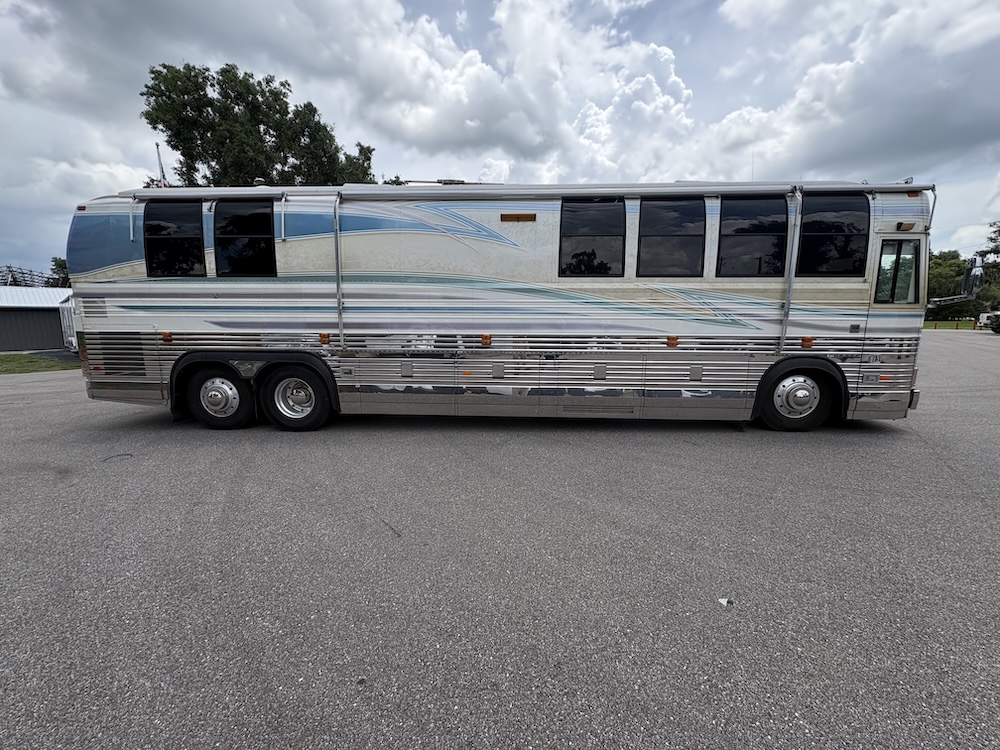 1997 Prevost Angola XL For Sale