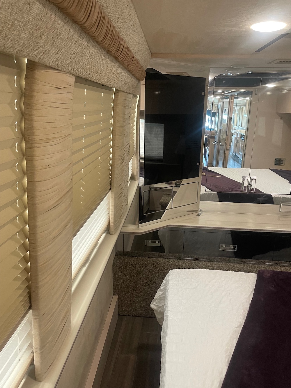 1997 Prevost Country Coach XL For Sale