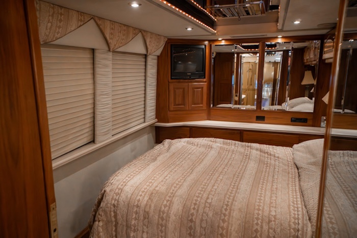 1997 Prevost Country Coach XL For Sale