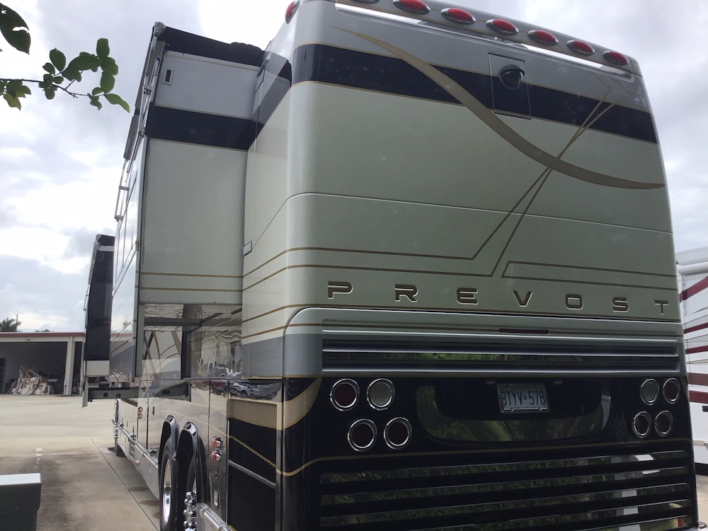 1997 Prevost Featherlite H3-45 For Sale