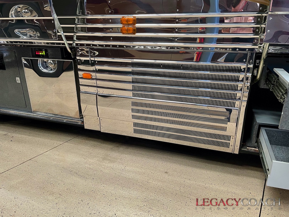 1997 Prevost Liberty XL For Sale