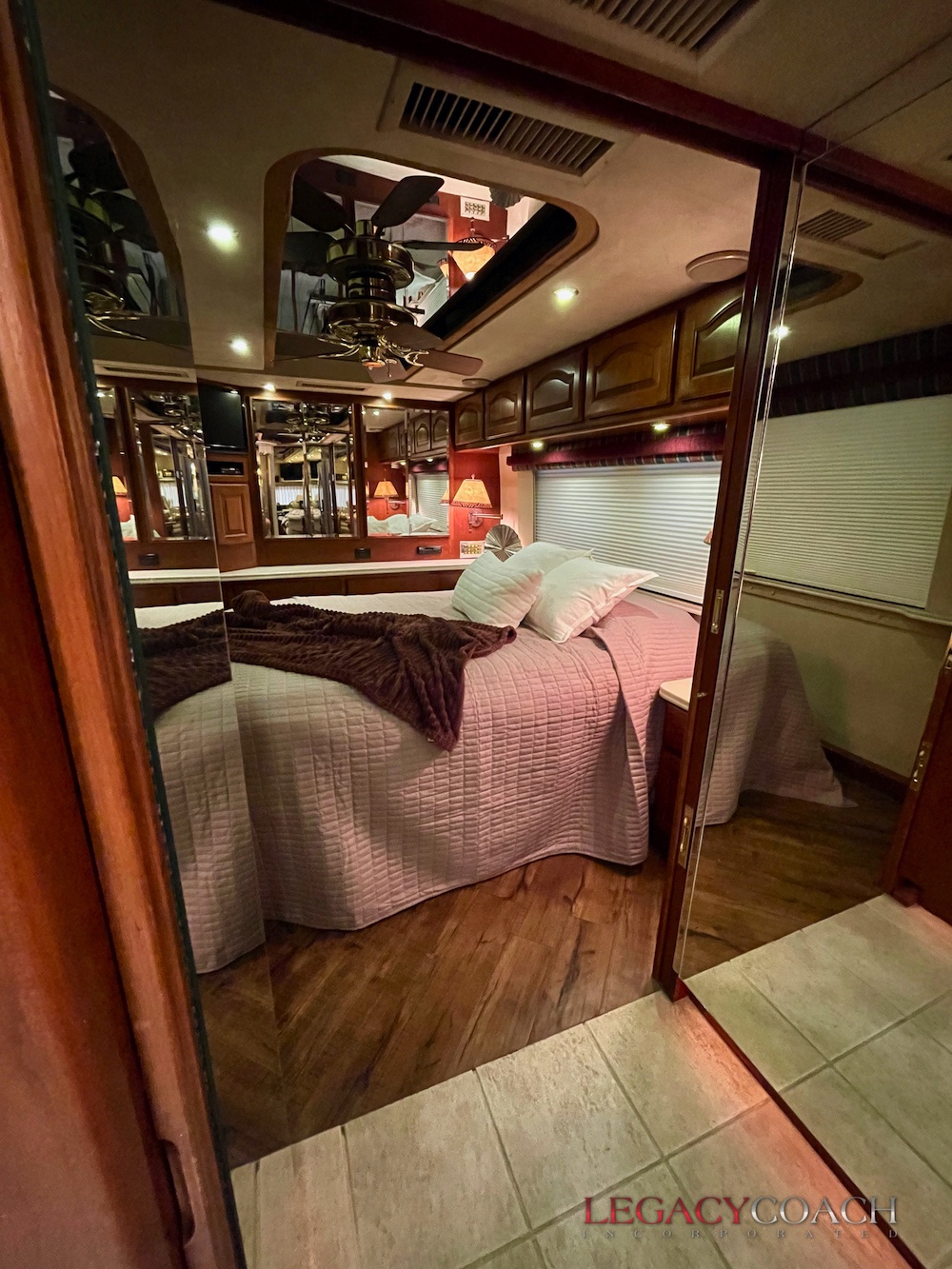 1998 Prevost Country Coach XL For Sale