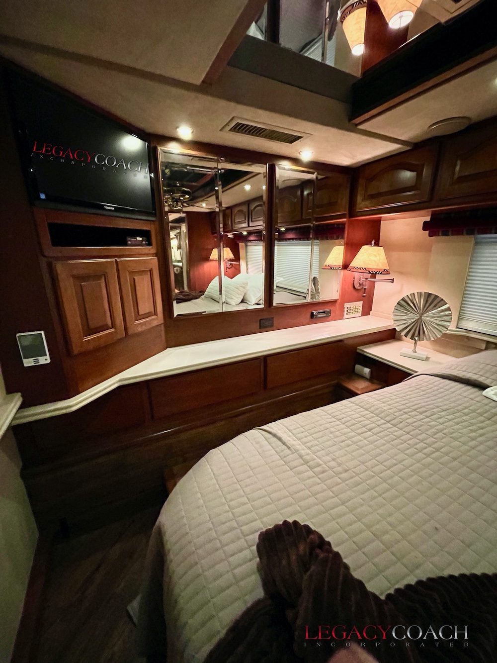 1998 Prevost Country Coach XL For Sale