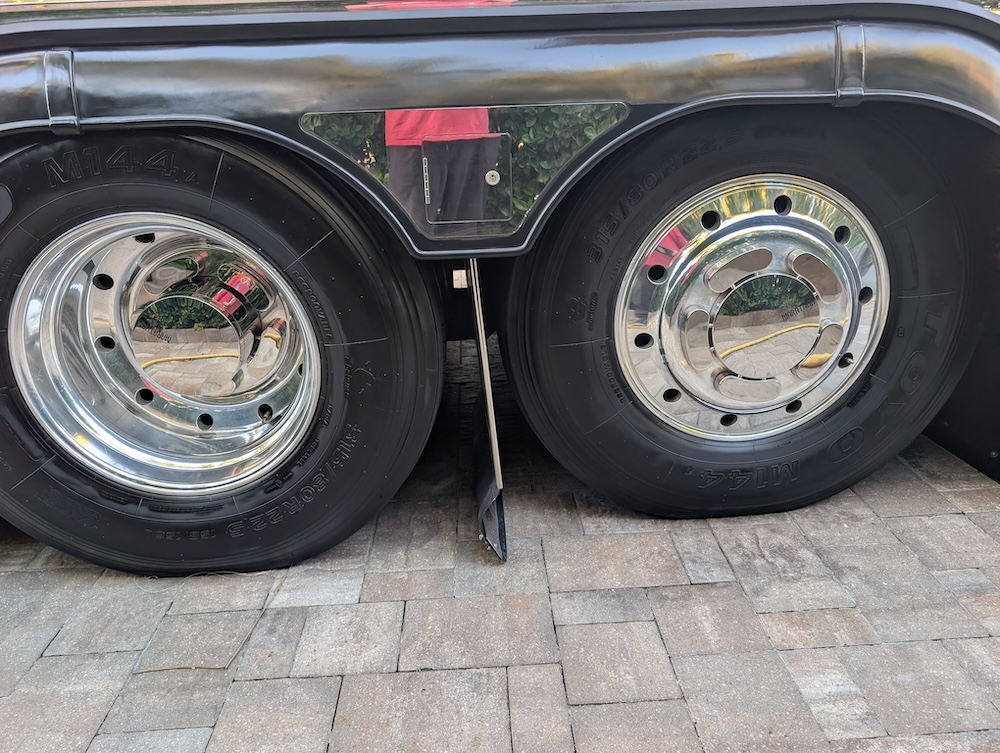 1998 Prevost Marathon XL For Sale