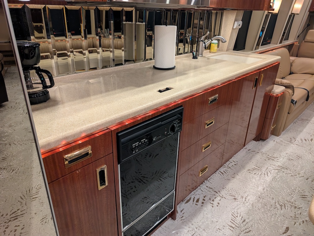 1998 Prevost Marathon XL For Sale