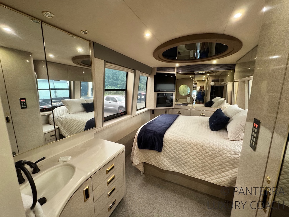 1998 Prevost Marathon XL For Sale