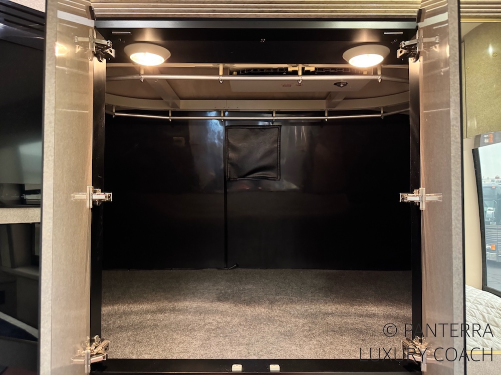 1998 Prevost Marathon XL For Sale
