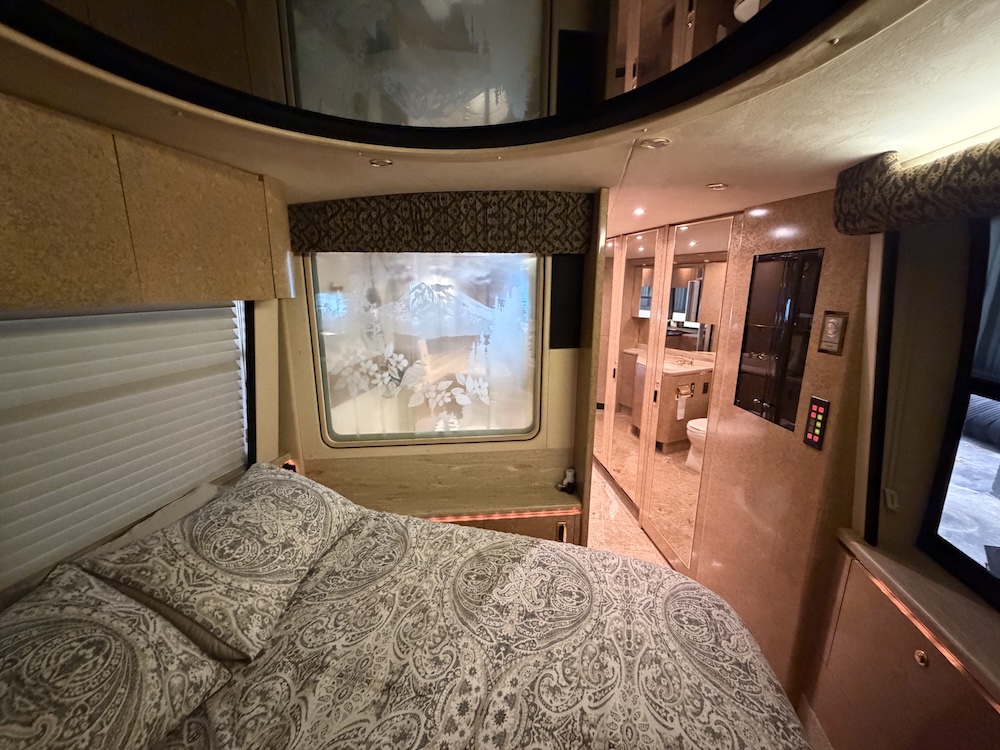 1998 Prevost Marathon XL For Sale