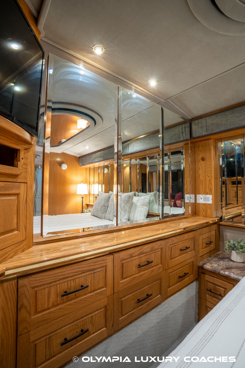 1998 Prevost Royale XL For Sale