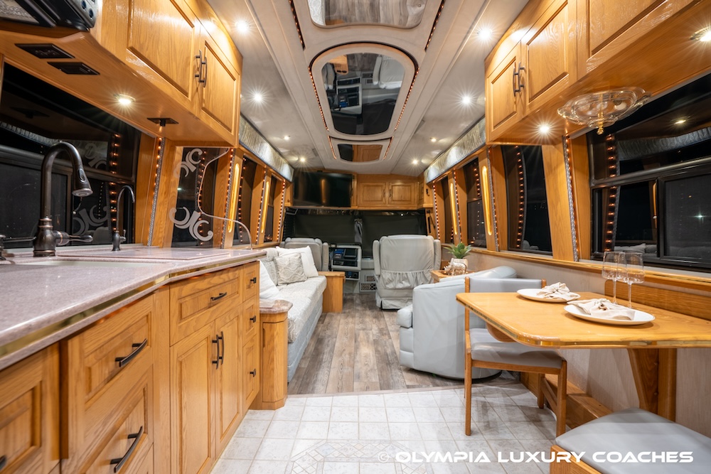 1998 Prevost Royale XL For Sale