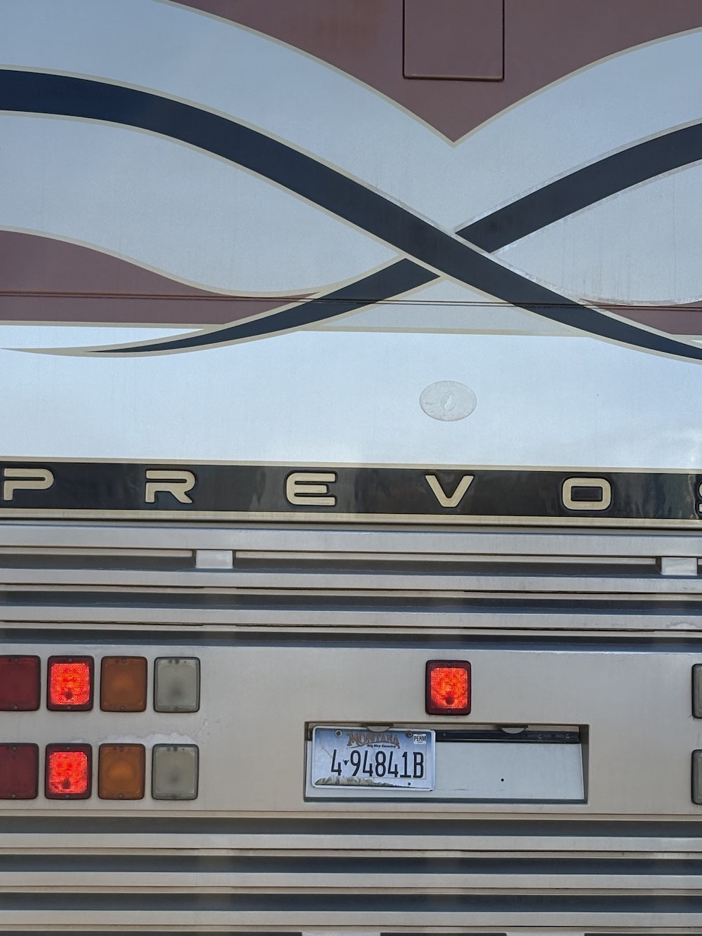 1999 Prevost Featherlite  H3-45 For Sale