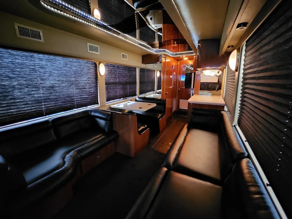 1999 Prevost  H3-45 For Sale