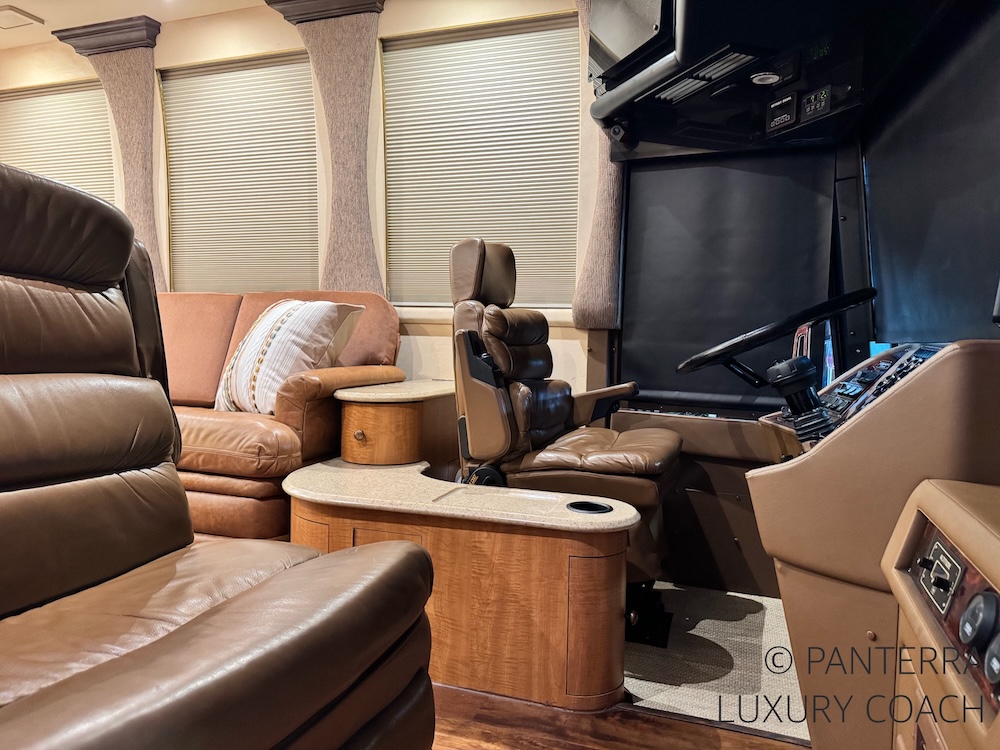 1999 Prevost Liberty XL For Sale