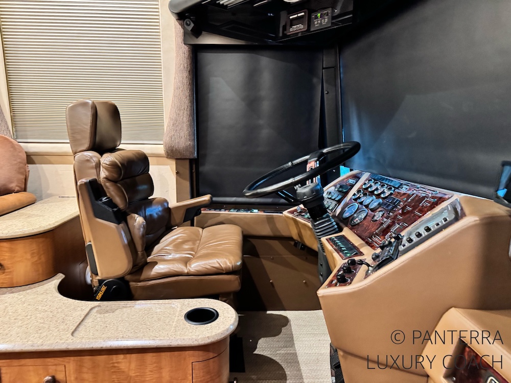 1999 Prevost Liberty XL For Sale