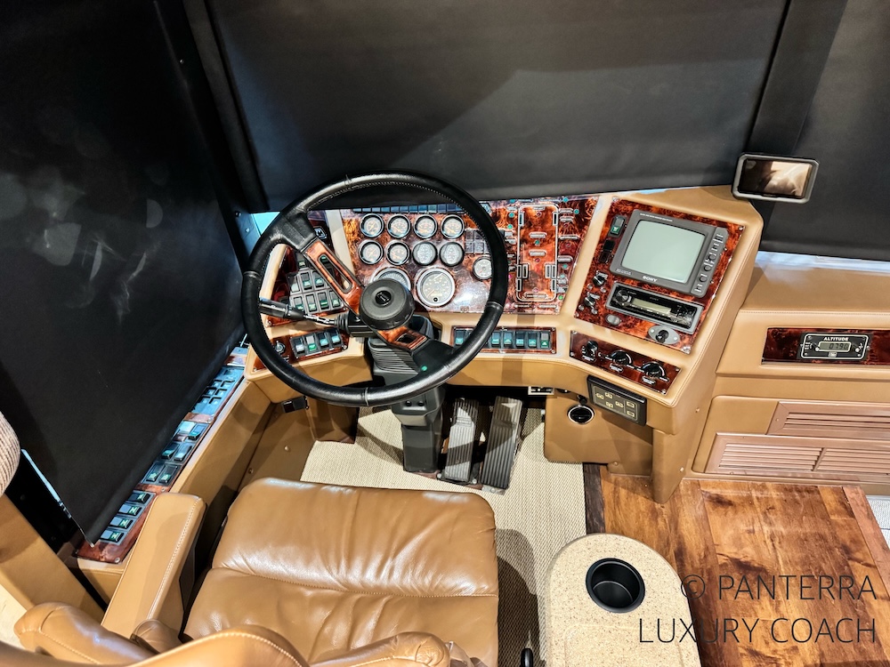 1999 Prevost Liberty XL For Sale