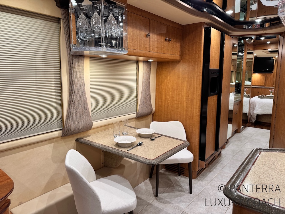 1999 Prevost Liberty XL For Sale