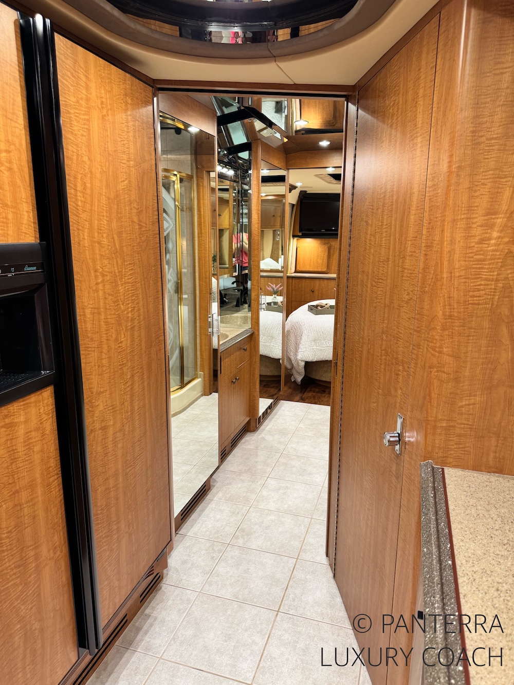 1999 Prevost Liberty XL For Sale