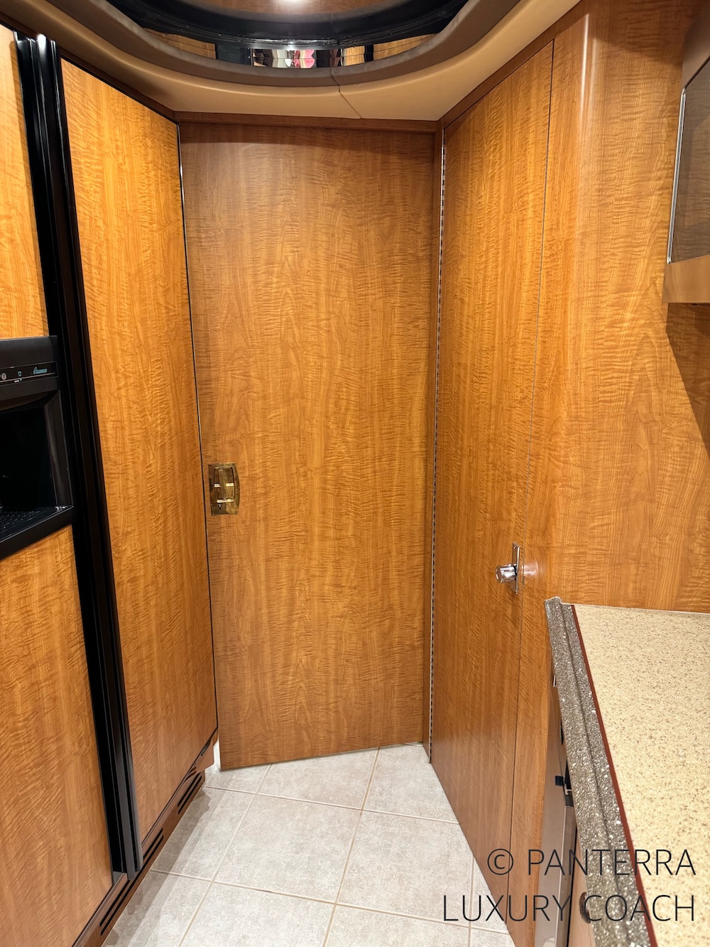 1999 Prevost Liberty XL For Sale