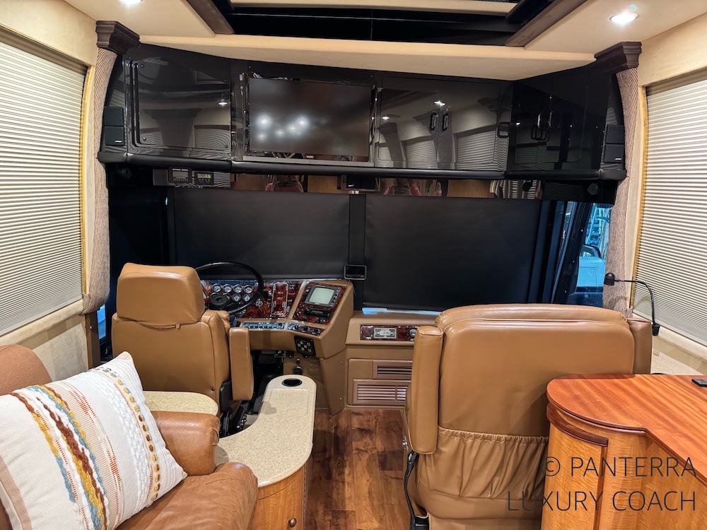 1999 Prevost Liberty XL For Sale