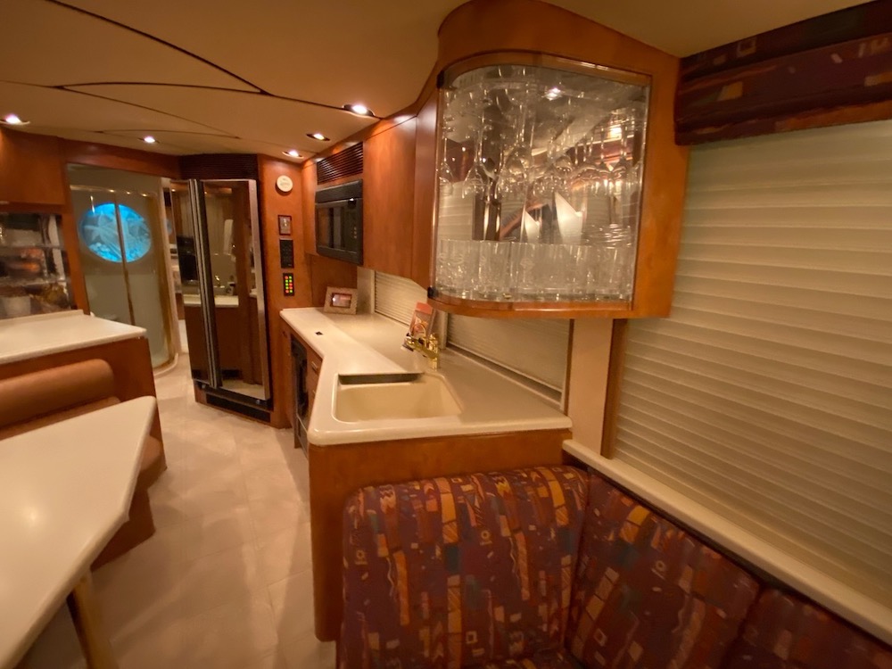 1999 Prevost Marathon XL For Sale