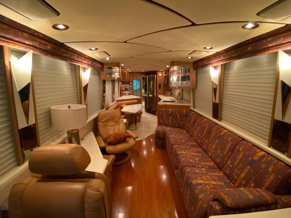 1999 Prevost Marathon XL For Sale