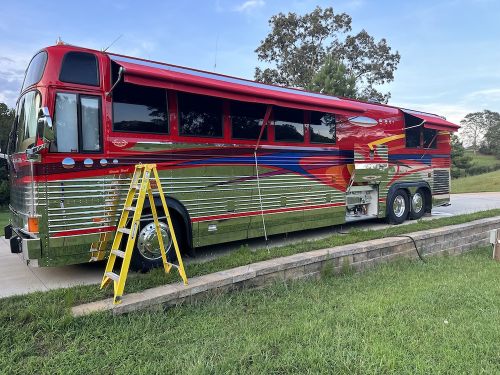 1999 Prevost Marathon XL For Sale