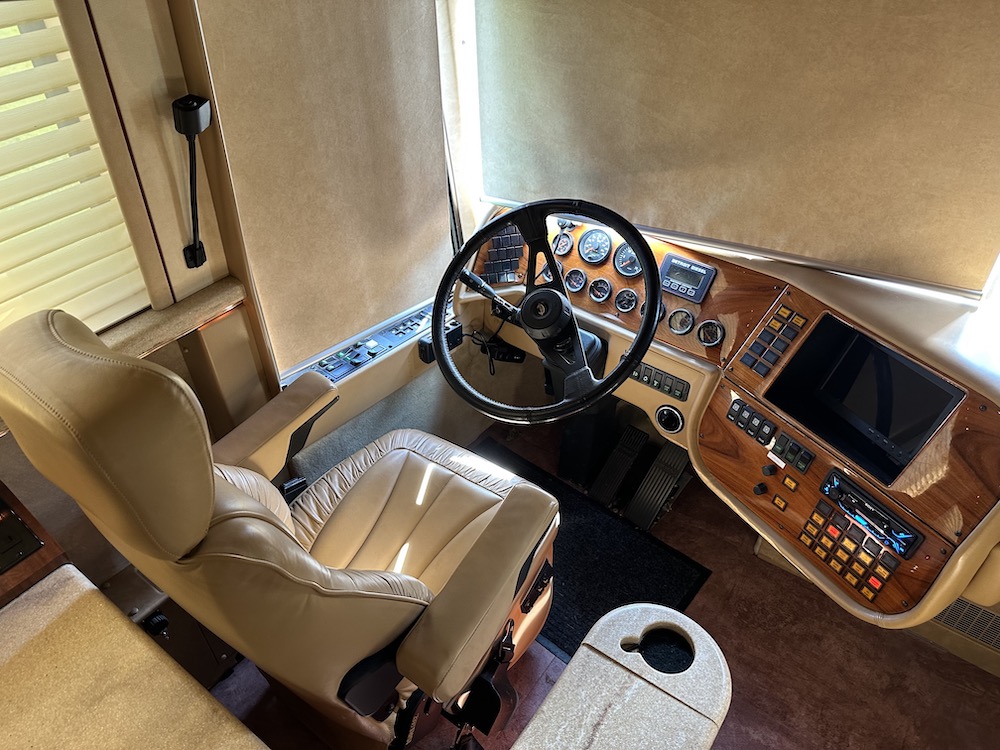 1999 Prevost Marathon XL For Sale