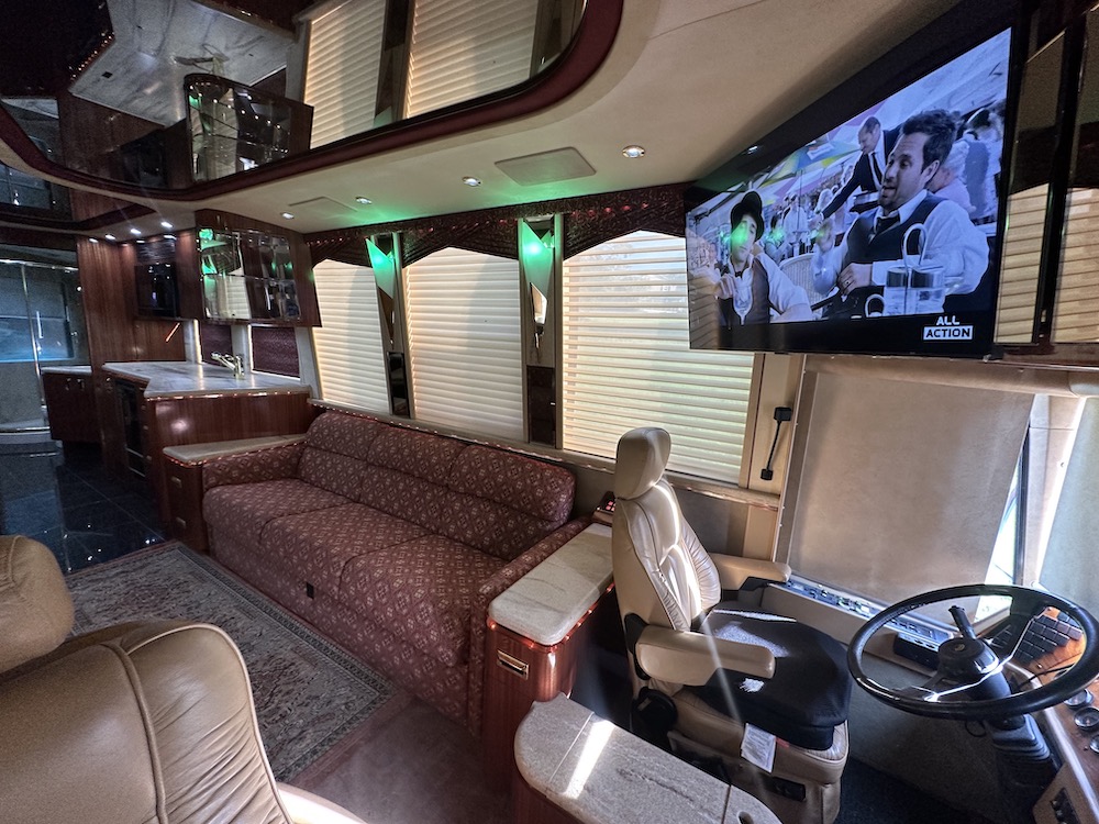 1999 Prevost Marathon XL For Sale