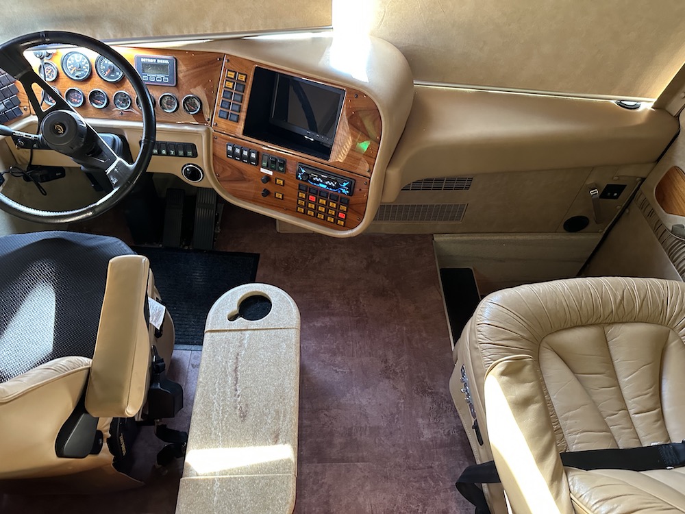 1999 Prevost Marathon XL For Sale