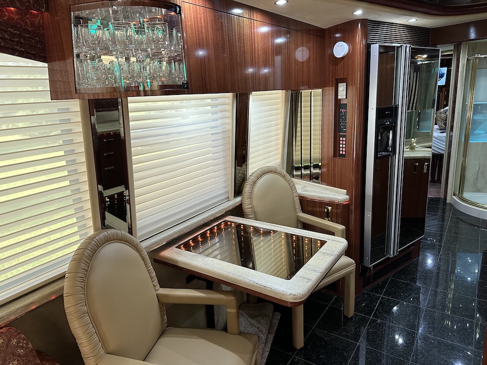 1999 Prevost Marathon XL For Sale