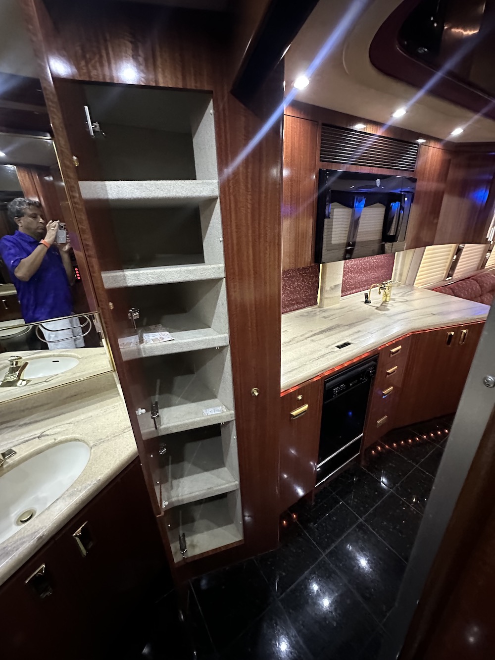 1999 Prevost Marathon XL For Sale