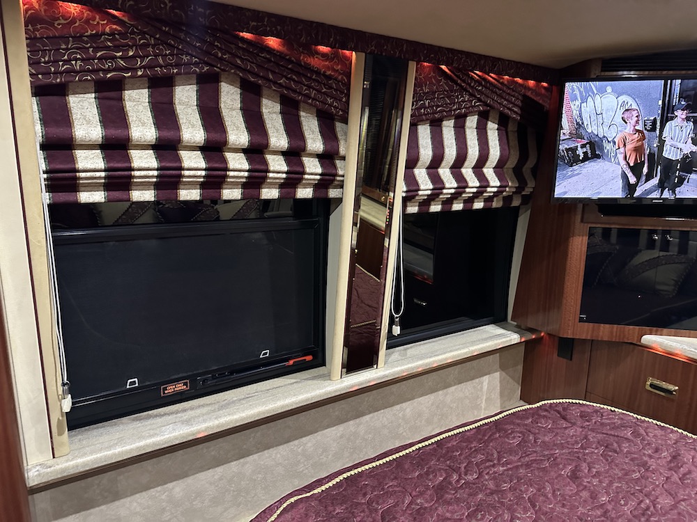 1999 Prevost Marathon XL For Sale