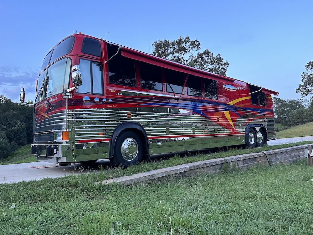 1999 Prevost Marathon XL For Sale