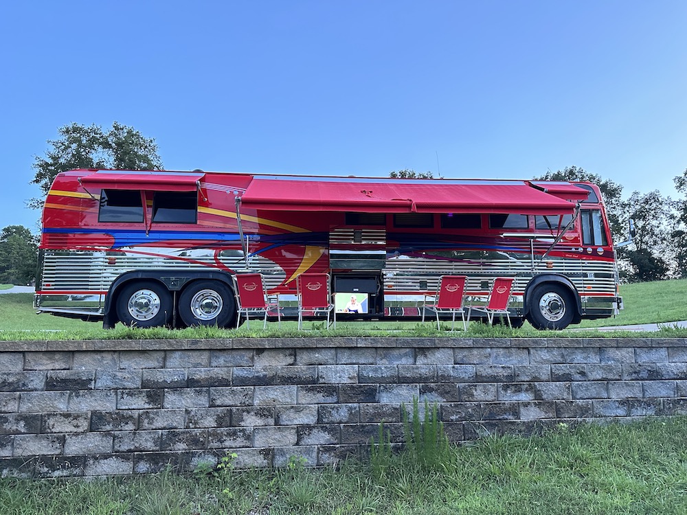 1999 Prevost Marathon XL For Sale