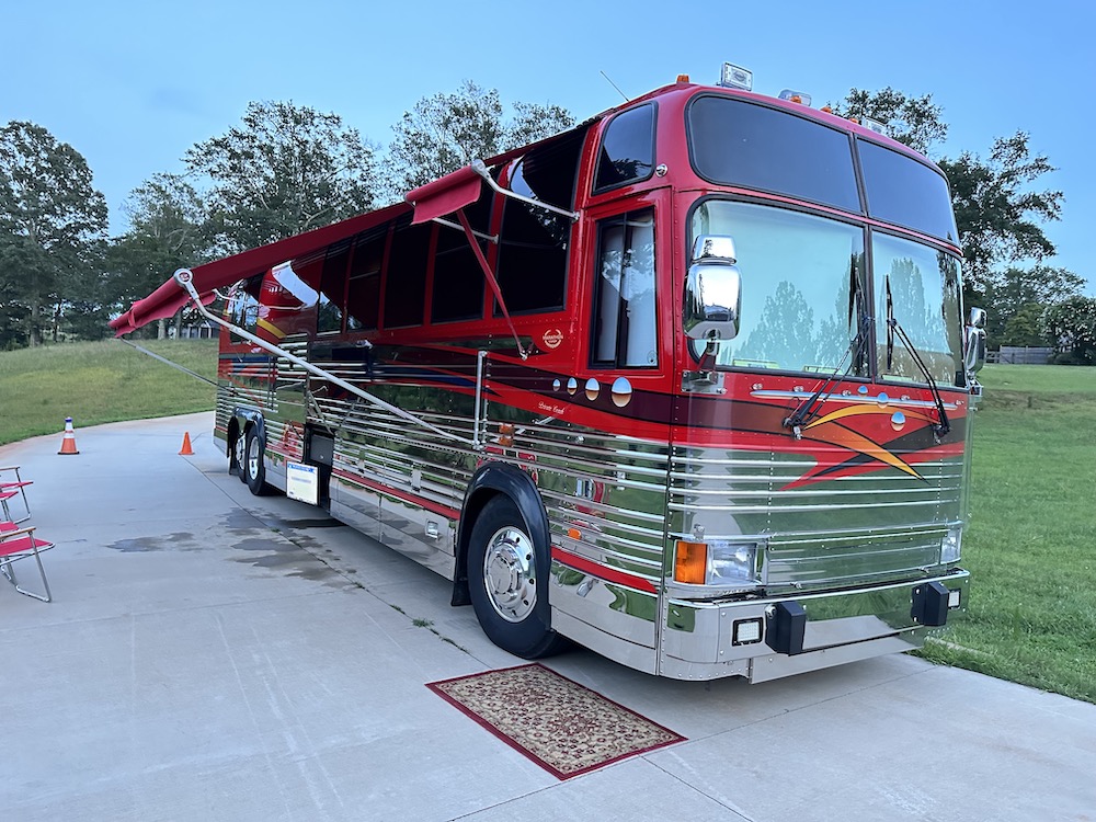 1999 Prevost Marathon XL For Sale