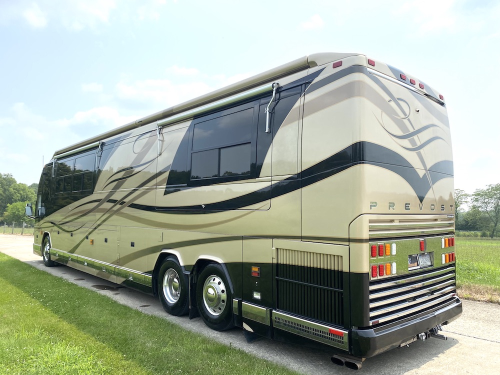 2000 Prevost Country Coach  H3-45 For Sale