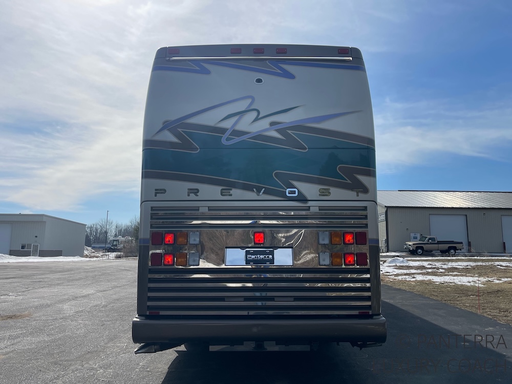 2000 Prevost Country Coach H3-45 For Sale