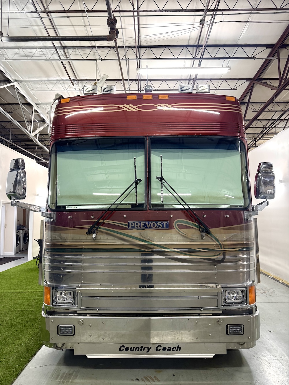 2000 Prevost Country Coach XL For Sale