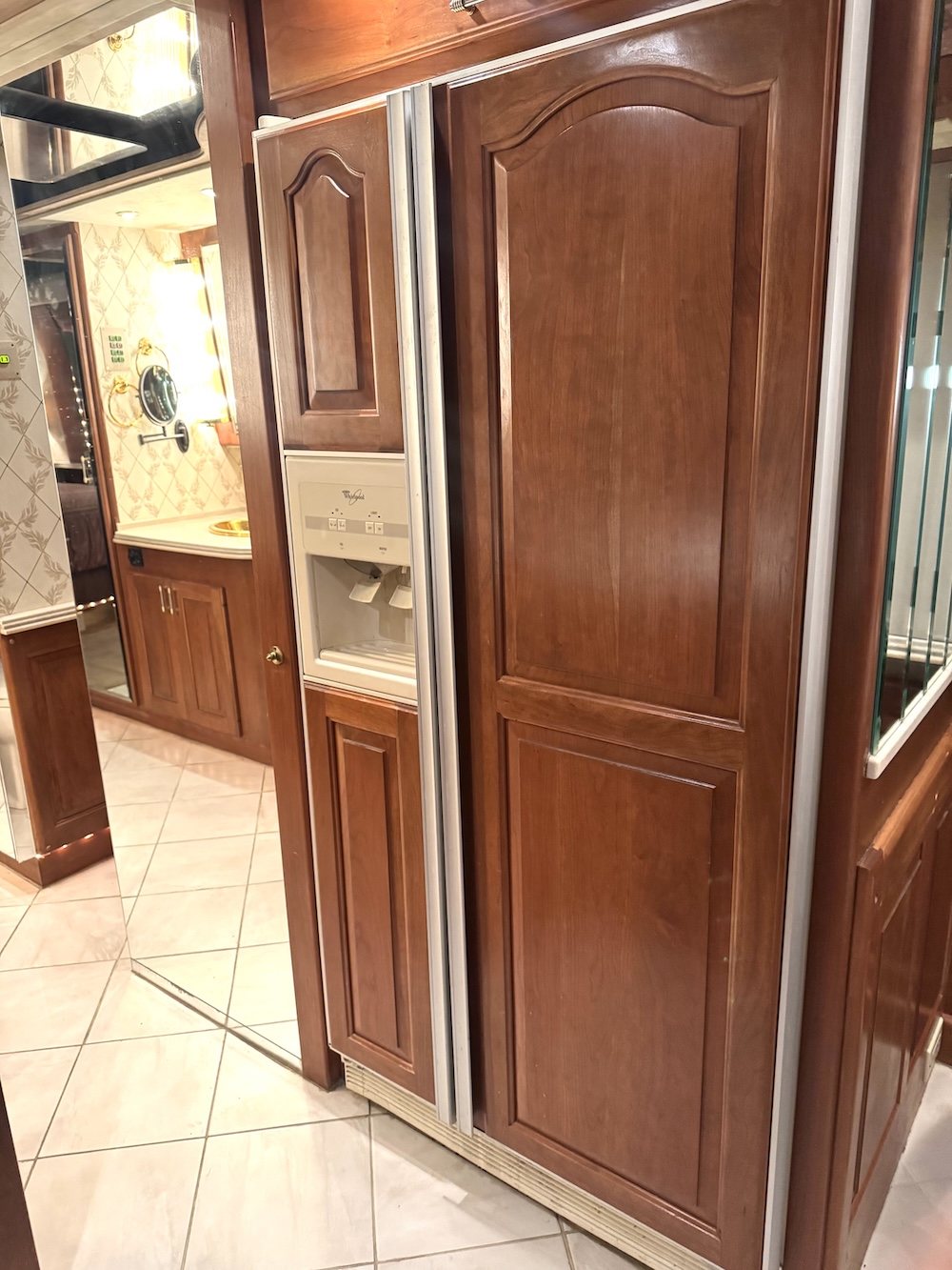 2000 Prevost Country Coach XL For Sale