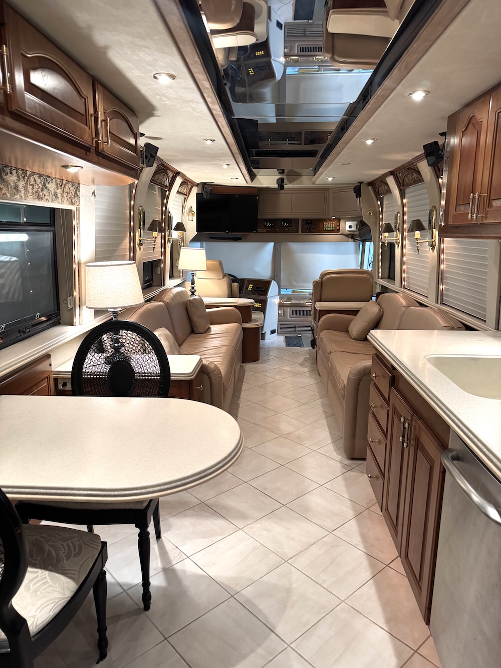 2000 Prevost Country Coach XL For Sale