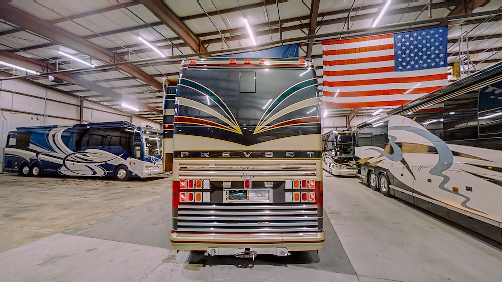 2000 Prevost Featherlite H3-45 For Sale