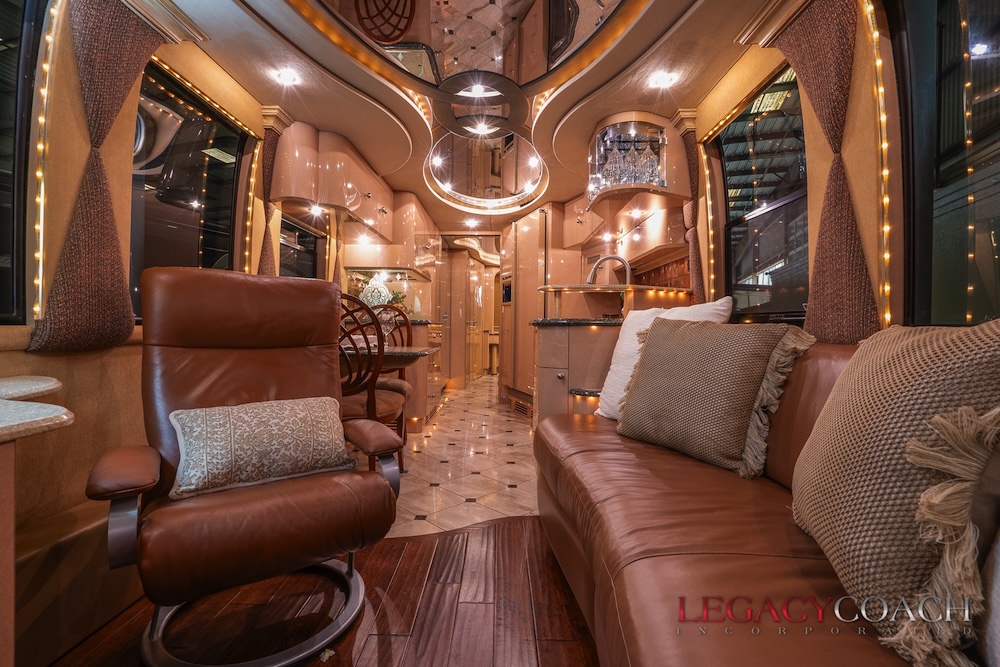 2000 Prevost Liberty XL For Sale
